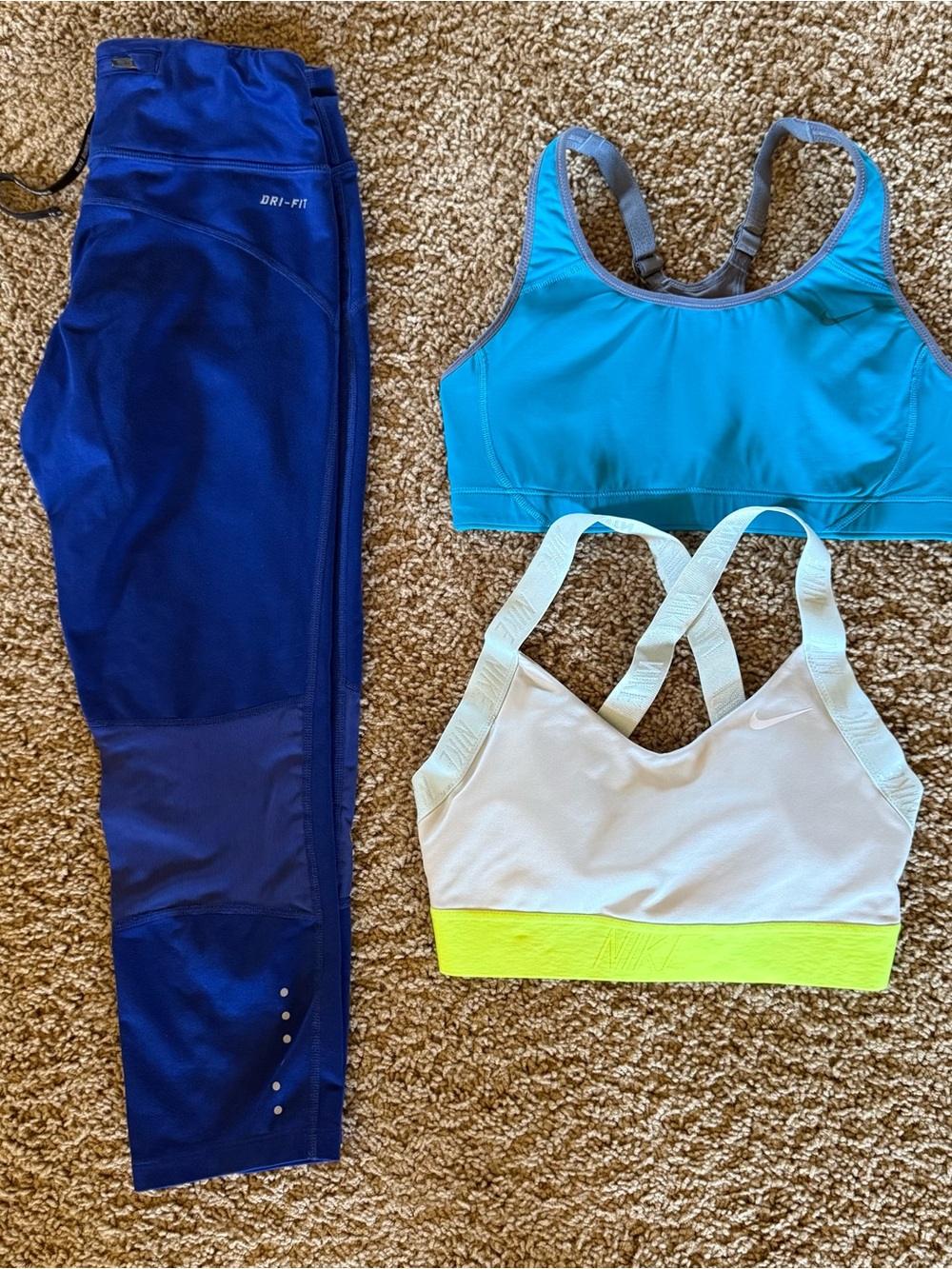 Nike Blue Dri-FIT Leggings and Bra Bundle